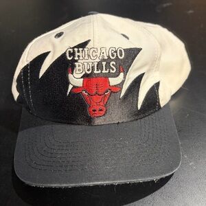 Chicago Bulls Vintage Flame Logo Hat — Black & White with Red Logo
